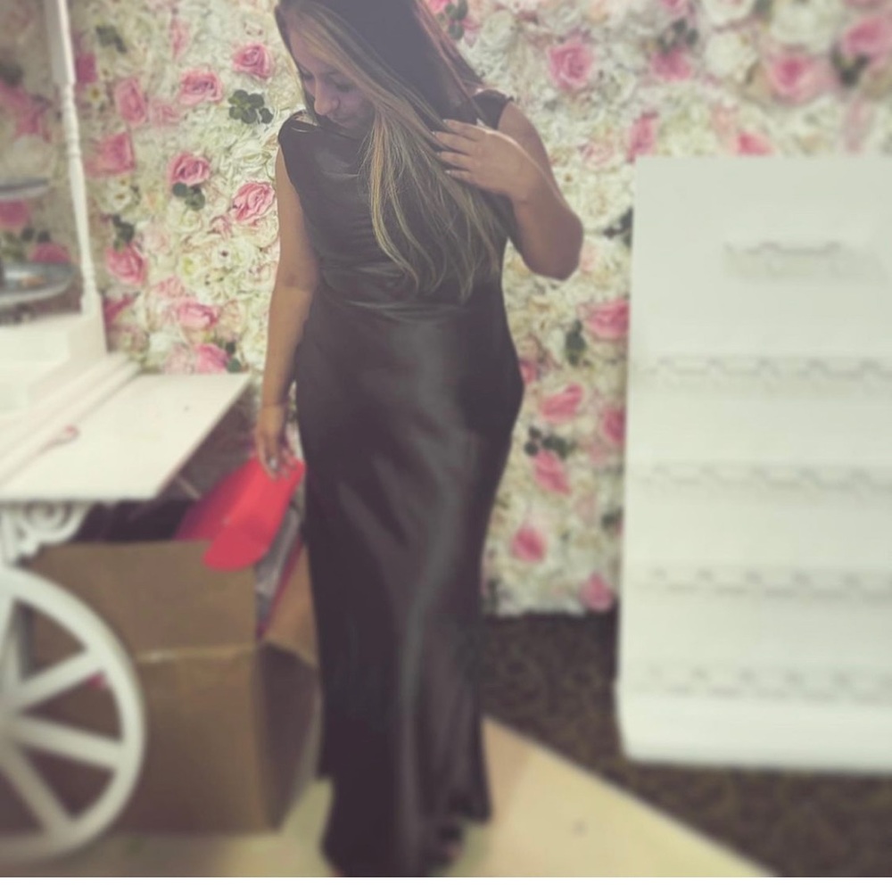 Brown dress